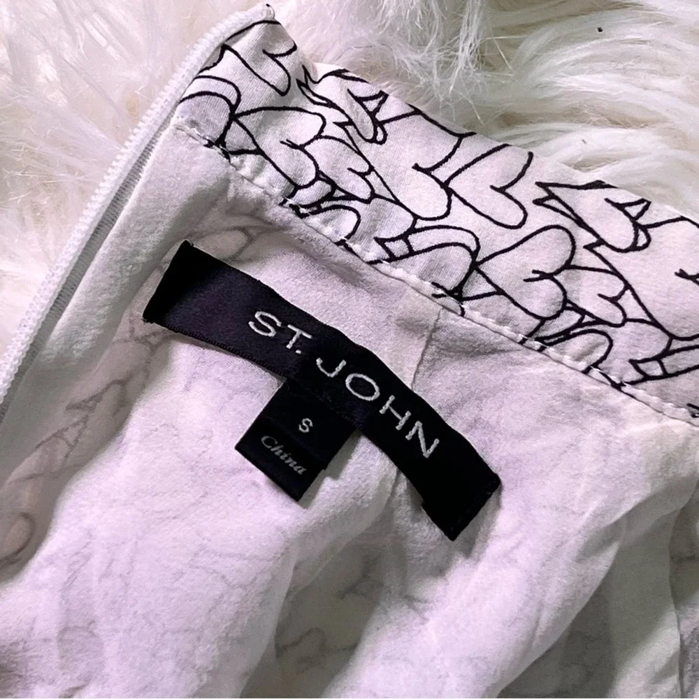 St. John Heart Georgette Print Silk Bow tie Blouse Top Size 6 - - Picture 5 of 8